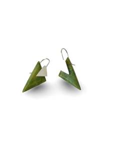 Jewellery: Diamond Shaped Pounamu Earrings with Silver Triangle (EA-DM1)