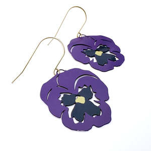 Jewellery: Pansy flower earrings in Violet & Purple