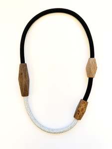 Native Timber Rewarewa Long Chunky Necklace - black, silver