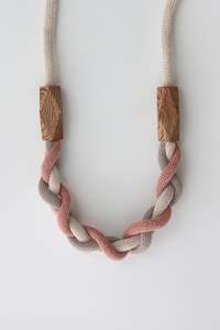 Jewellery: Twisted Rope Necklace - Blush