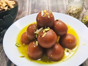 Products: Gulab Jamun