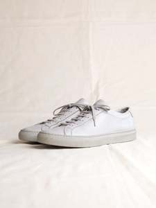 Woman by Common Projects - "Achilles Low" Sneakers