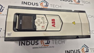 Variable Frequency Drive: ABB ACS880-01-05A6-3 Industrial Variable Frequency Drive (ACS880-01) | Used