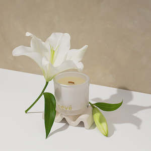 Candles And Diffusers: Christmas Lily  Candle (limited edition)