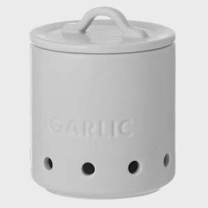 Kitchen: Garlic Canister