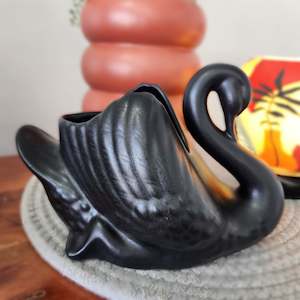 Ceramics: Ceramic Swan - Medium