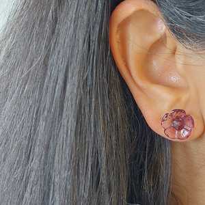 Rainey Design: Tiny Glass Flower Studs