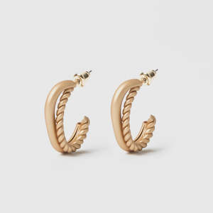 Stella And Gemma Jewellery: Chain Hoop Earring - Gold