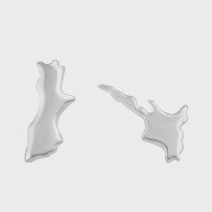 Little Taonga: Sterling Silver NZ Map Studs