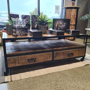 Furniture: Derek Coffee Table (SALE)