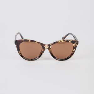 Accessories: Morrison Sunglasses - Marble Tort