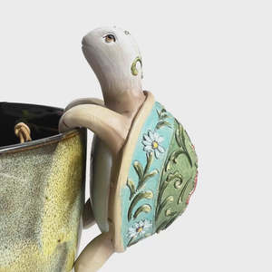 Novelty: Flower Power Hanging Tortoise