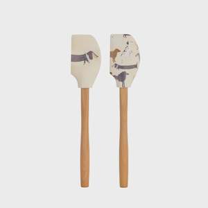 Gifts Under 20: Pawwfect Beechwood Spatula