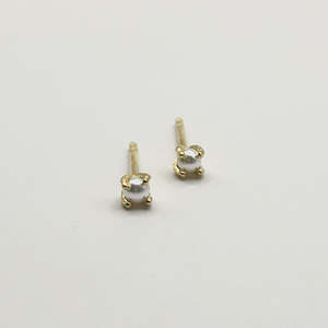 Gold Pearl Stud Earrings