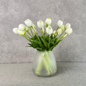 MORNING MIST WHITE TULIPS