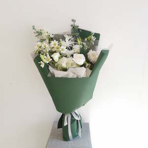 Arrangement: White Serenade Bouquet