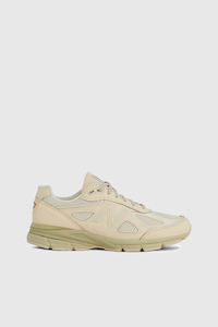 Footwear: U990BO4 -  Macadamia Nut / Morel