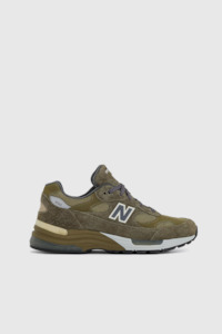 Footwear: U992GL - Green