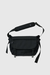 Unisex: Messenger Bag - Black