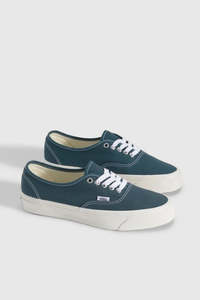 Sale Footwear: LX Authentic 44 - Stargazer