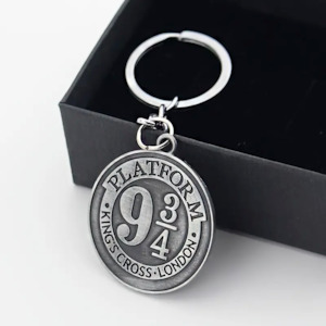 Hers: Harry Potter 9 & 3/4 Keychain