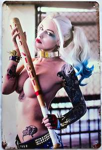Retro Metal Sign- DC Harley Quinn