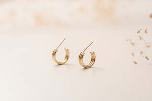 Earrings: Zoaje Rouen Earrings | 14k Gold-filled Hoops