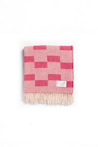 Ruanui Station Lambswool Throw - Rakatunga Raspberry