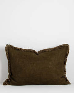 Fractured Strata Olive By Baya: Baya Dover Cushion - Leaf | Lumbar with Fringe