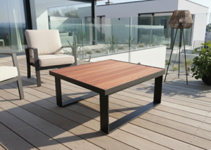 Outdoor: Hardwood Coffee Table