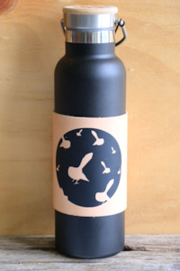 Neisha Crafts: Black Russet Leather Bottle
