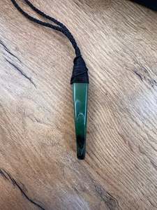 Roimata bright transclucent green with black streaks 80mm - 23