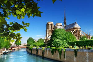 Croisieurope France: Extraordinary Paris (port-to-port cruise)
