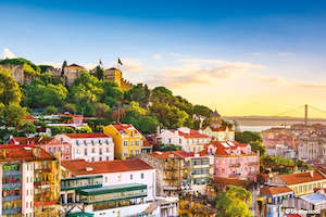 Lisbon, Porto and the Douro valley (Portugal) and Salamanca (Spain) (port-to-port cruise)