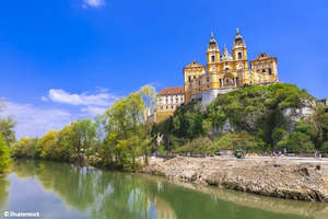 Croisieurope Central Europe: The beautiful blue Danube from Passau to Budapest (port-to-port cruise)