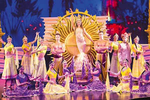 Christmas in Alsace and show at the Royal Palace (port-to-port)