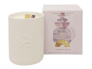 Sale: Organik botanik scented candle w/ crystal  - Drift