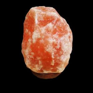 Himalayan Salt: Himalayan Salt Lamp (assorted. approx. 3-5 kilos)