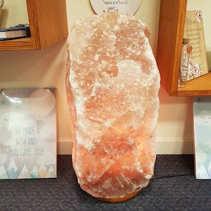 Himalayan Salt Lamp (assorted. approx. 30-35 kilos)