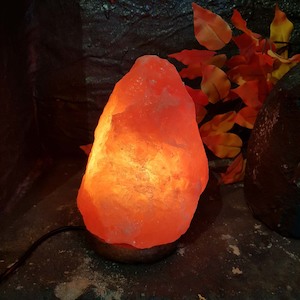 Himalayan Salt Lamp (assorted. approx. 2-3 kilos)