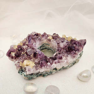 Amethyst Cluster Candle Holder (approx. 16x9x5.5cm)
