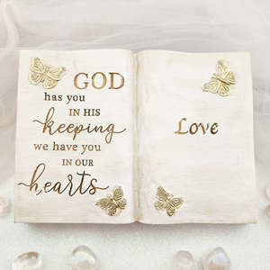 Inspirational Heartfelt Gifts: God Has You in His Keeping... Memorial Book Plaque (approx. 15x22cm
