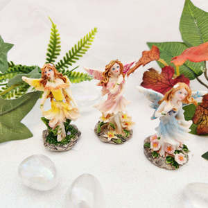 Meadow Fairy for your Fairy Garden (assorted designs. approx. 5.5x3cm)