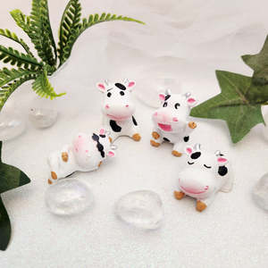 Woodland Grotto: Cute Lil Cow (assorted designs. approx. 2-2.5cm)