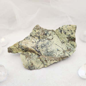 Serpentine with Pyrite Rough Rock (approx. 10.7x6.3cm)