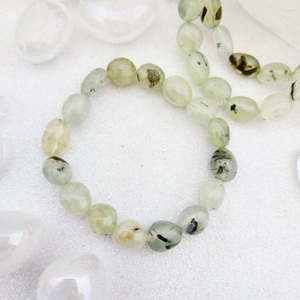 Jewellery Other Accessories: Prehnite Nugget Bracelet (assorted)