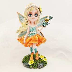 Fairy w. Butterflies (approx. 19x11cm)