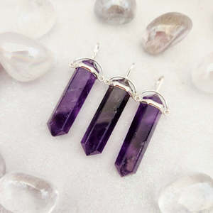 Jewellery Other Accessories: Amethyst Point Pendant in Sterling Silver Swing Setting, Assorted