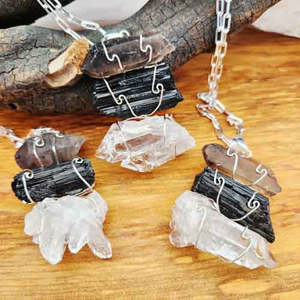 Jewellery Other Accessories: Black Tourmaline, Clear & Smoky Quartz Stack Pendant w. silver metal chain (assorted)