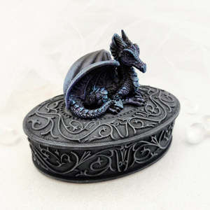 Mystical Magical: Oval Dragon Trinket Box (approx 11x9x14cm)